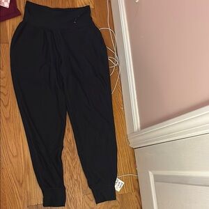 Old Navy Black High-Waisted Joggers